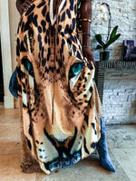 TM Blue-Eye Tiger Maxi